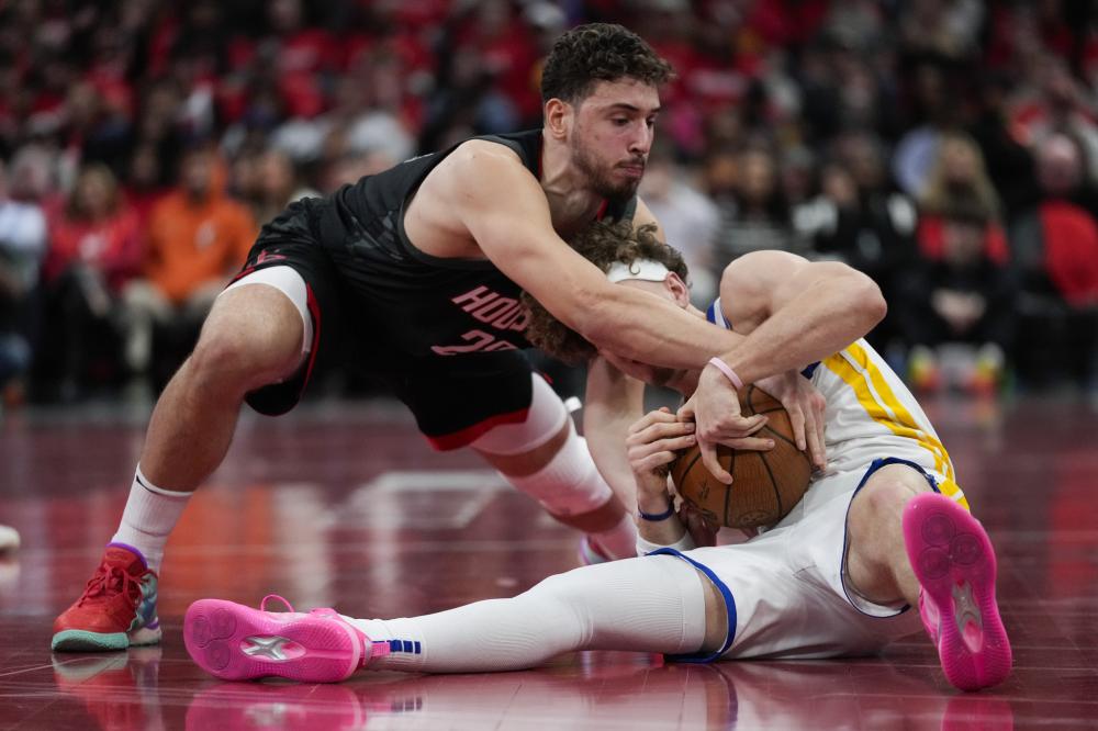 女友坐行李 女友坐行李